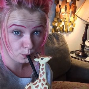 Meet your Posher, Lacey